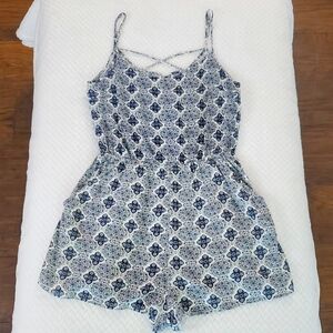 H&M Blue White Paisley Boho Romper Playsuit Size 8